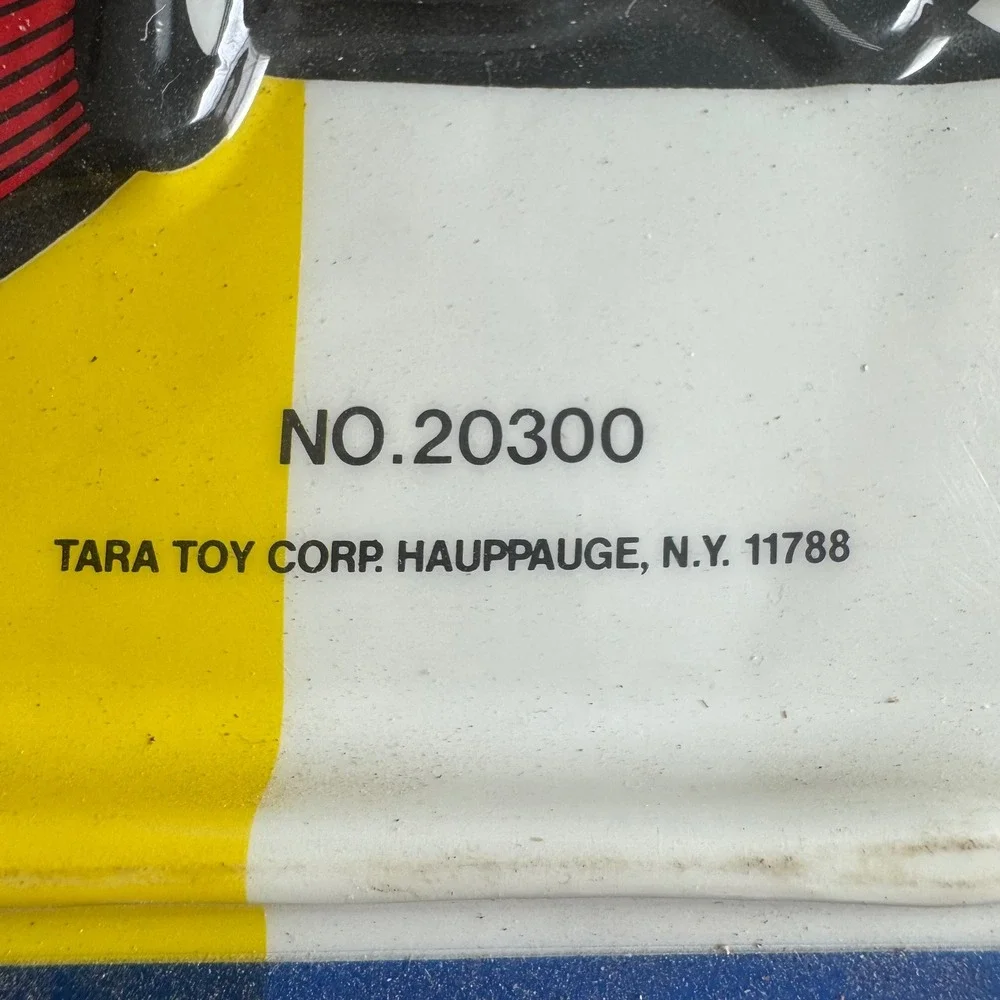Vintage Tara Toy Corp 48 Car Case Vinyl Carrier with 22 Die Cast Cars No. 20300